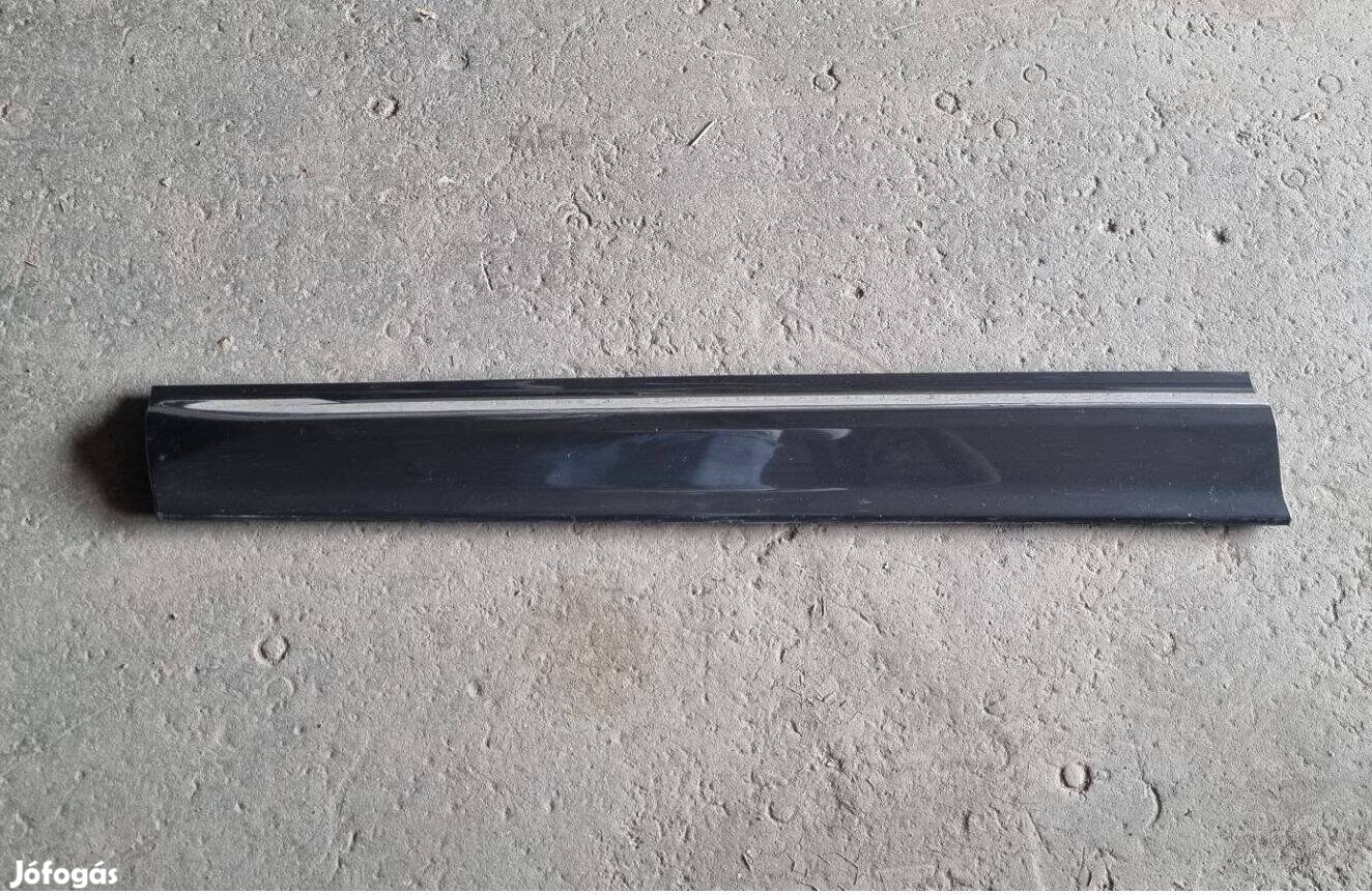 Volvo XC60 Bal első ajtó burkolat díszléc 31440293