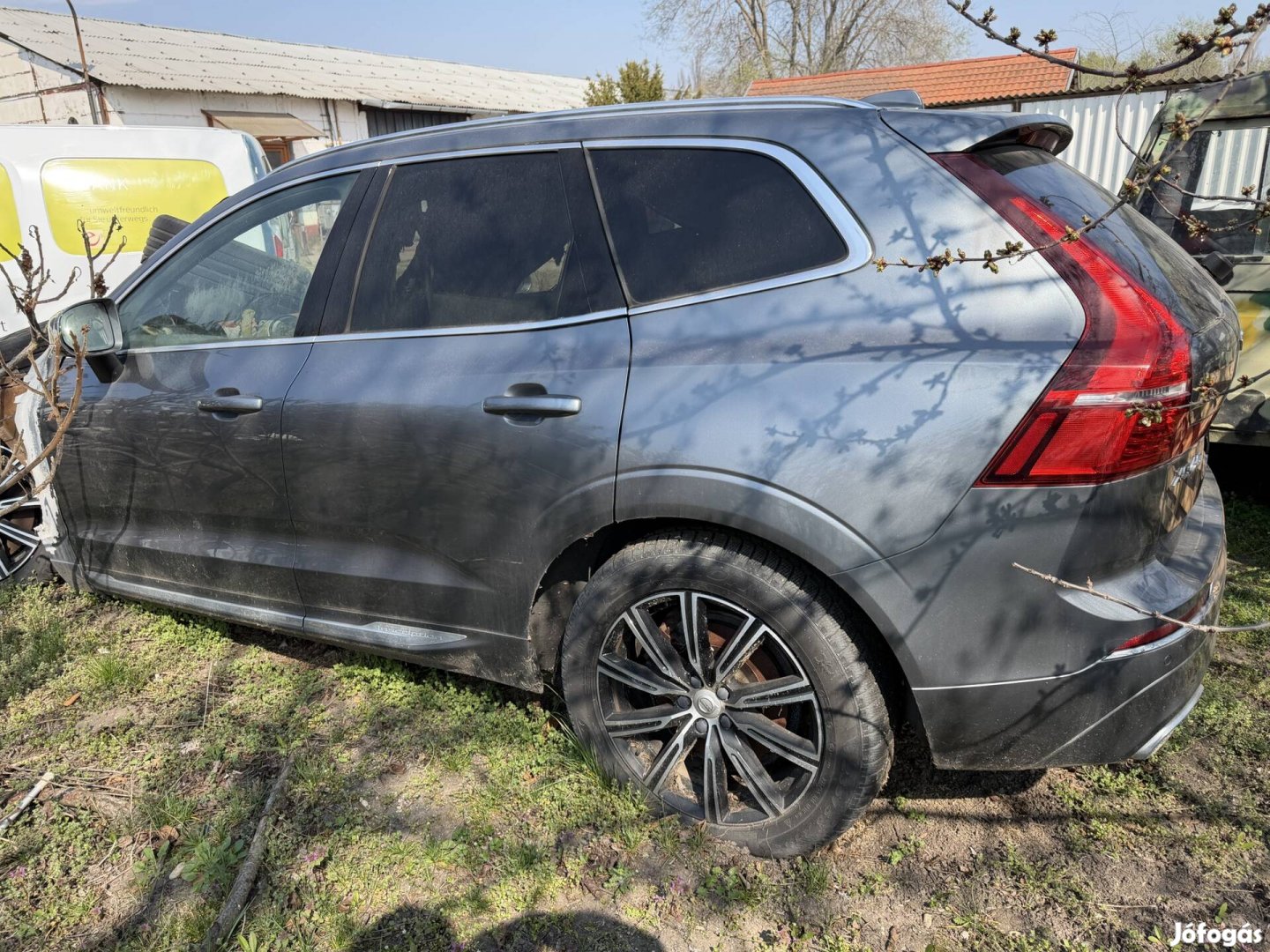 Volvo XC60 ajtó csomagtérajtó lámpa alufelni sárvédő 2018 T6