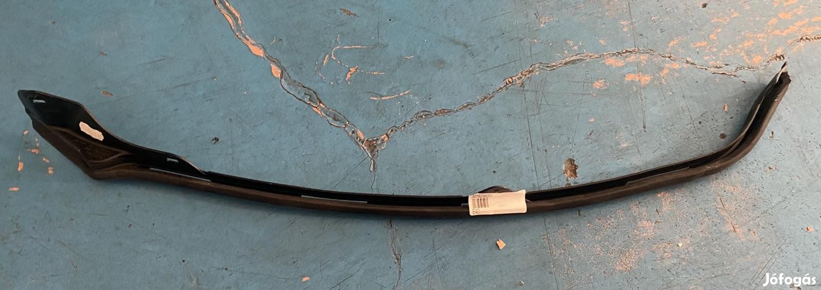 Volvo XC60 ajtótömítés, jobb oldali 30762362 eladó