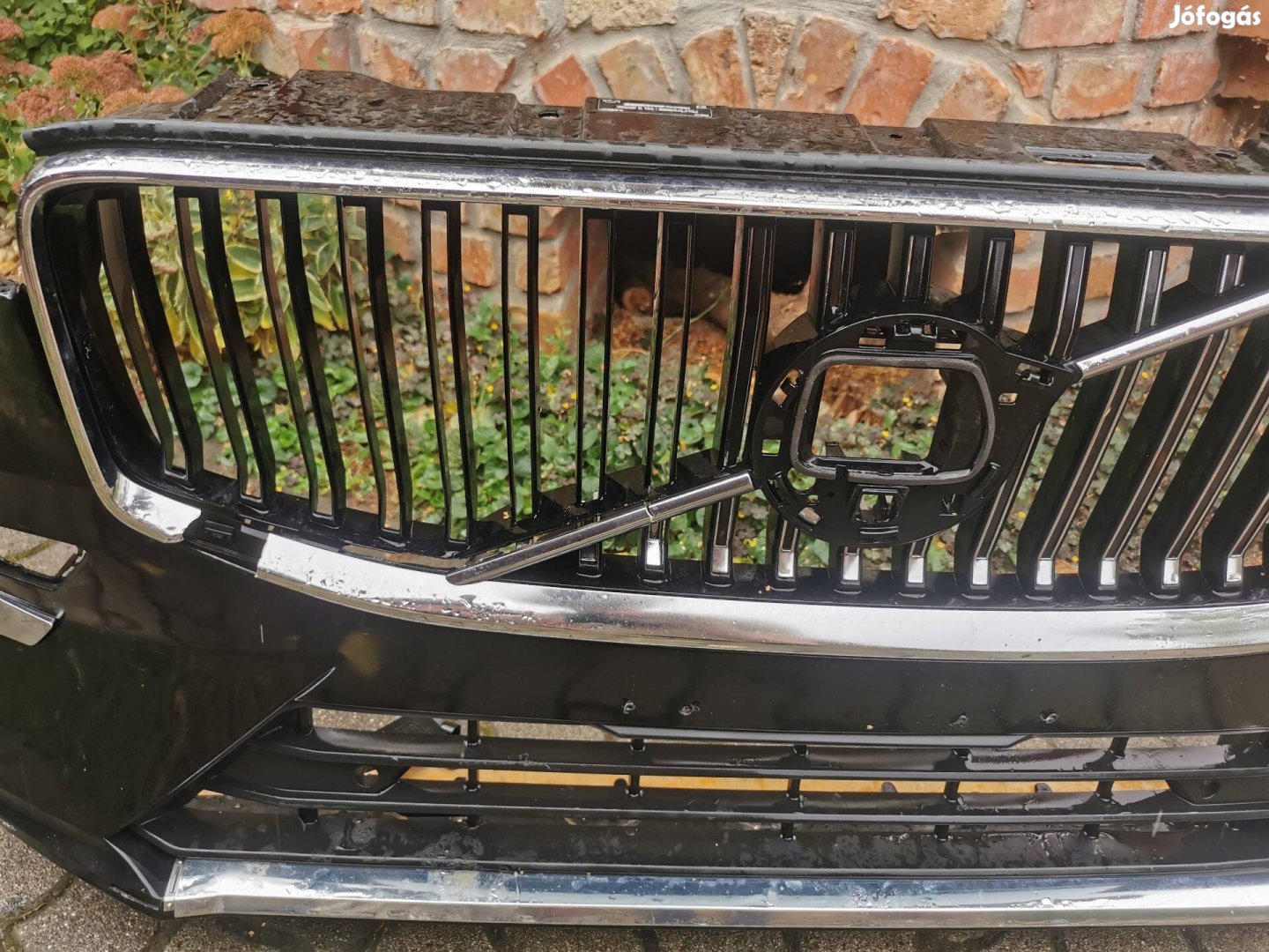 Volvo XC60 első lökhárító 