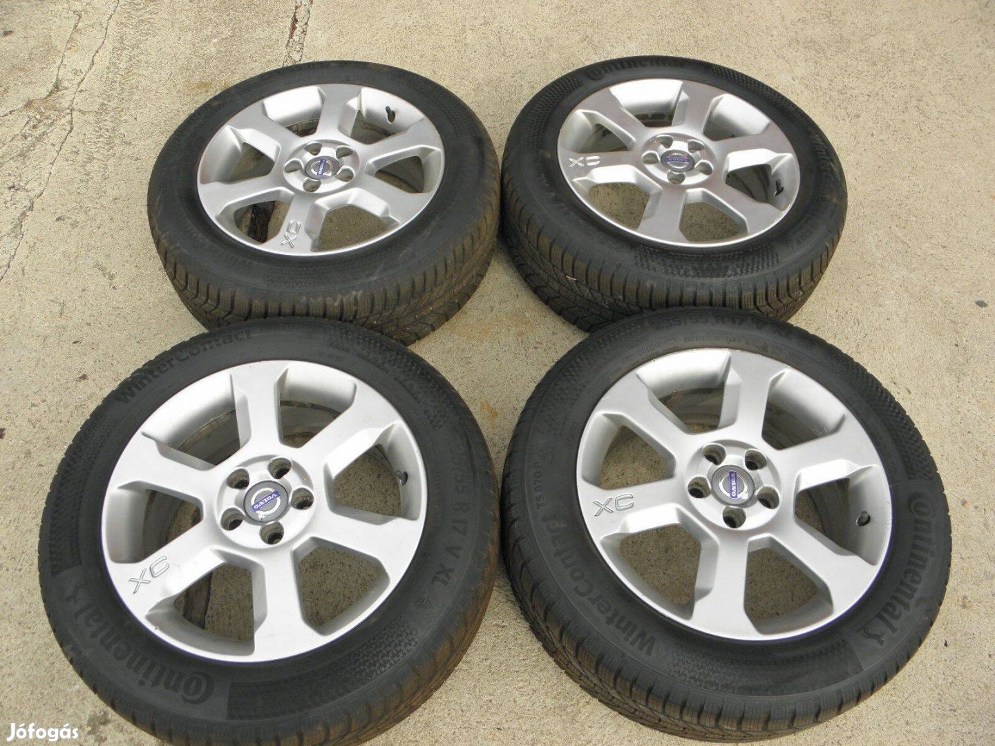 Volvo XC70 2010 235/55R17 alufelnik újszerű téli gumikkal