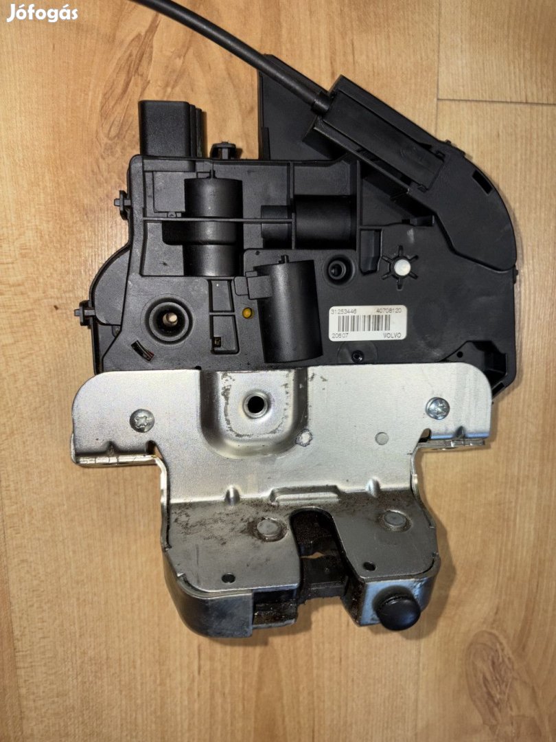 Volvo XC70 csomagtér ajtó zár 31253446