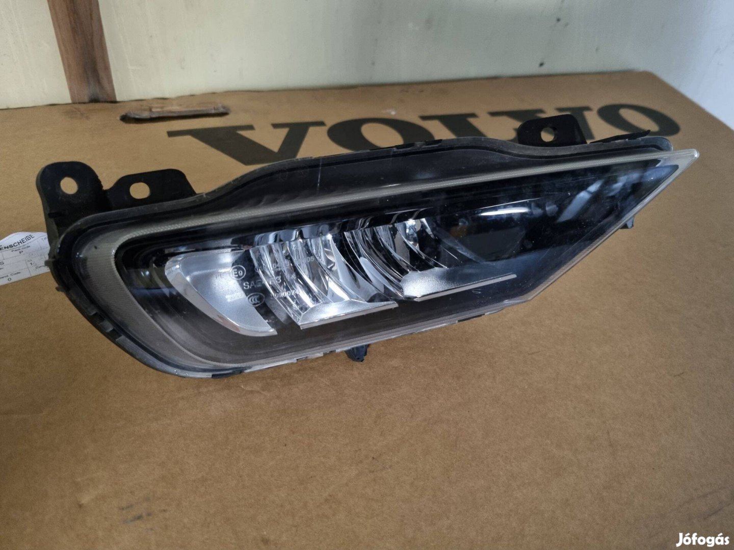 Volvo XC90 2015- jobb ködlámpa 2015- 31395866