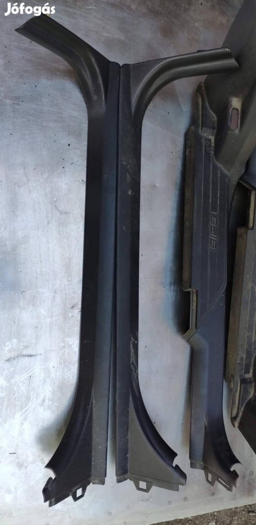 Volvo XC90 Szőnyeg lefogató műanyag