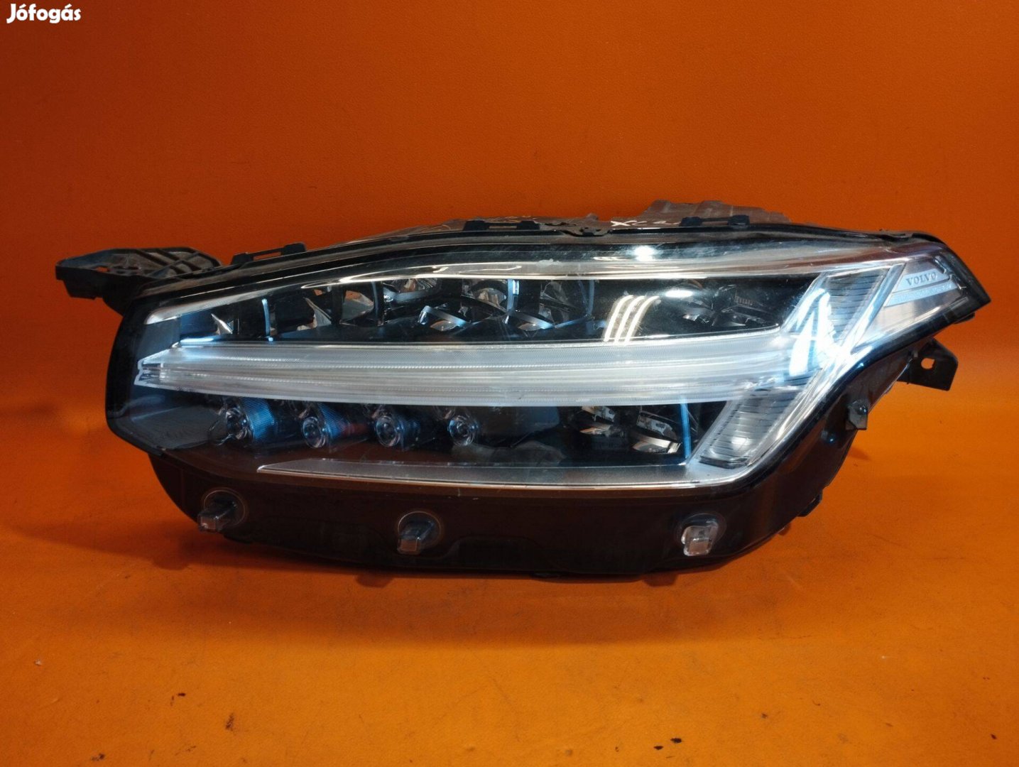 Volvo XC90 bal led lámpa 31468918 (S5.120.722)