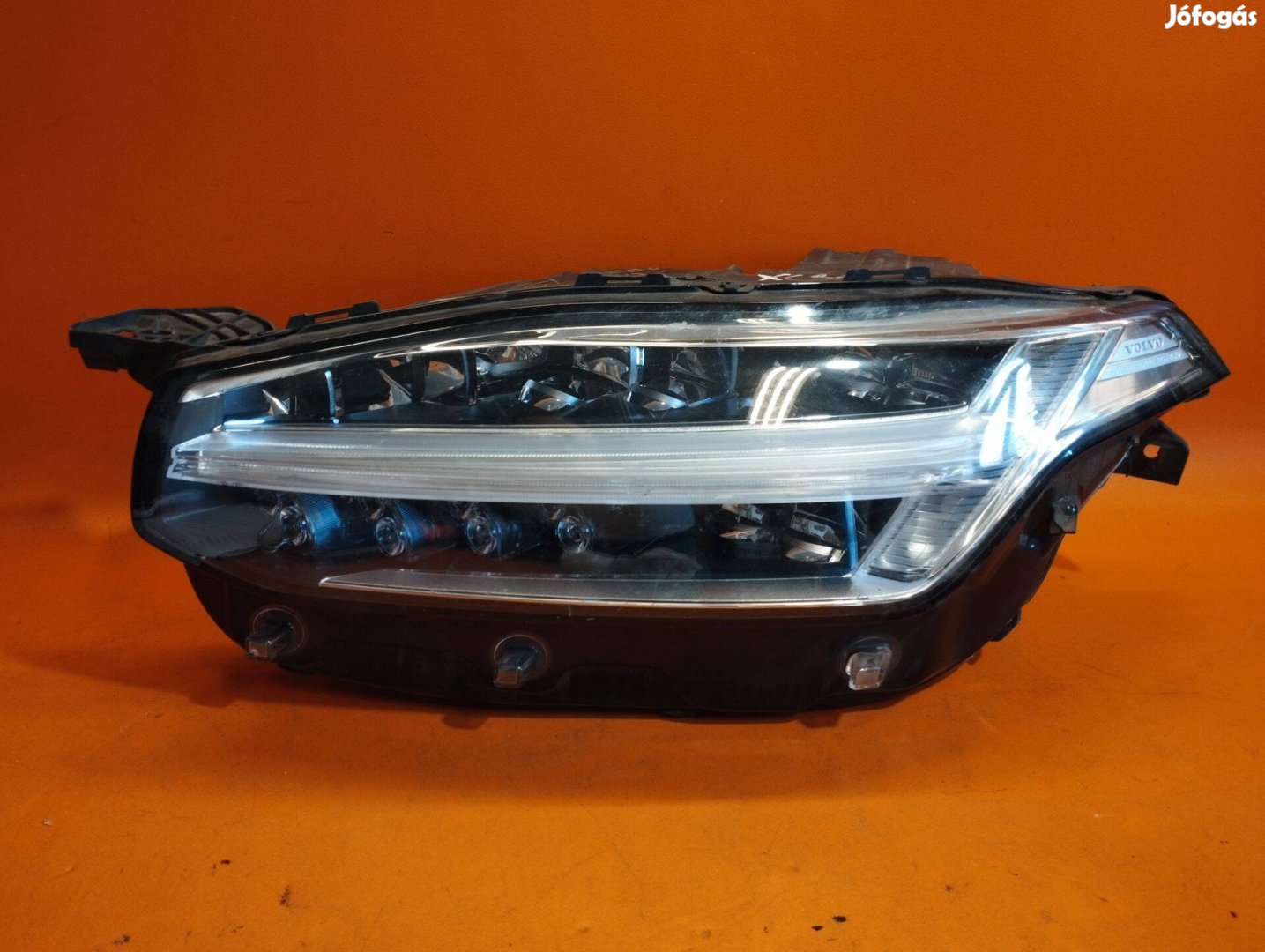 Volvo XC90 bal led lámpa 31468918 (S5.120.722)