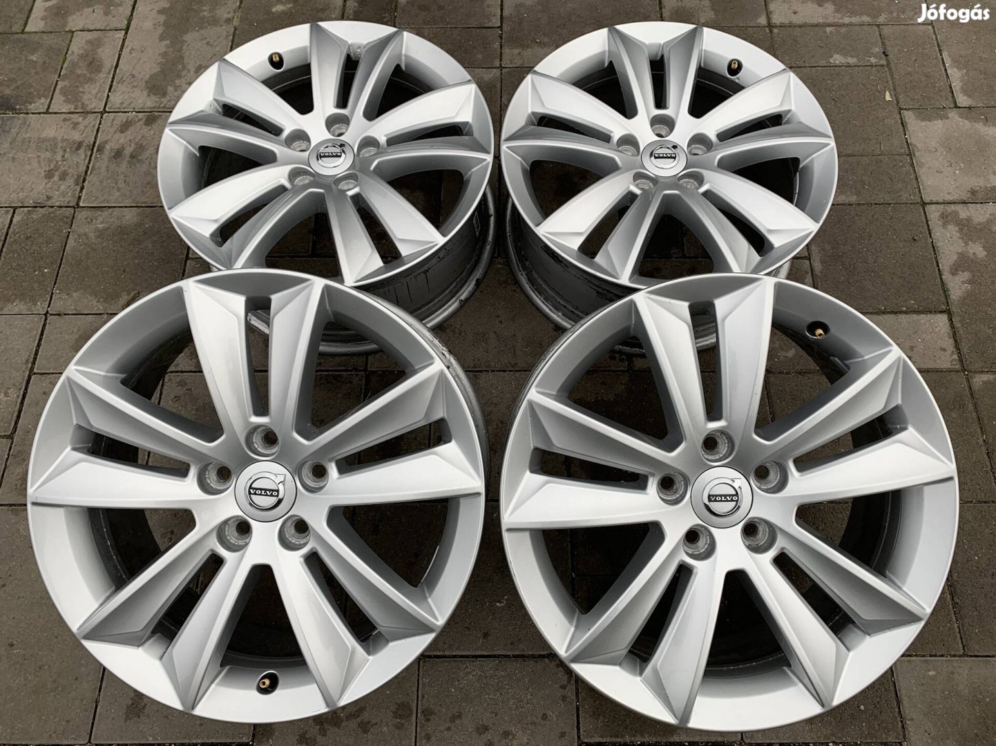 Volvo alufelni 17" Ford v40 c30 v60 v50 mondeo alufelni 17"