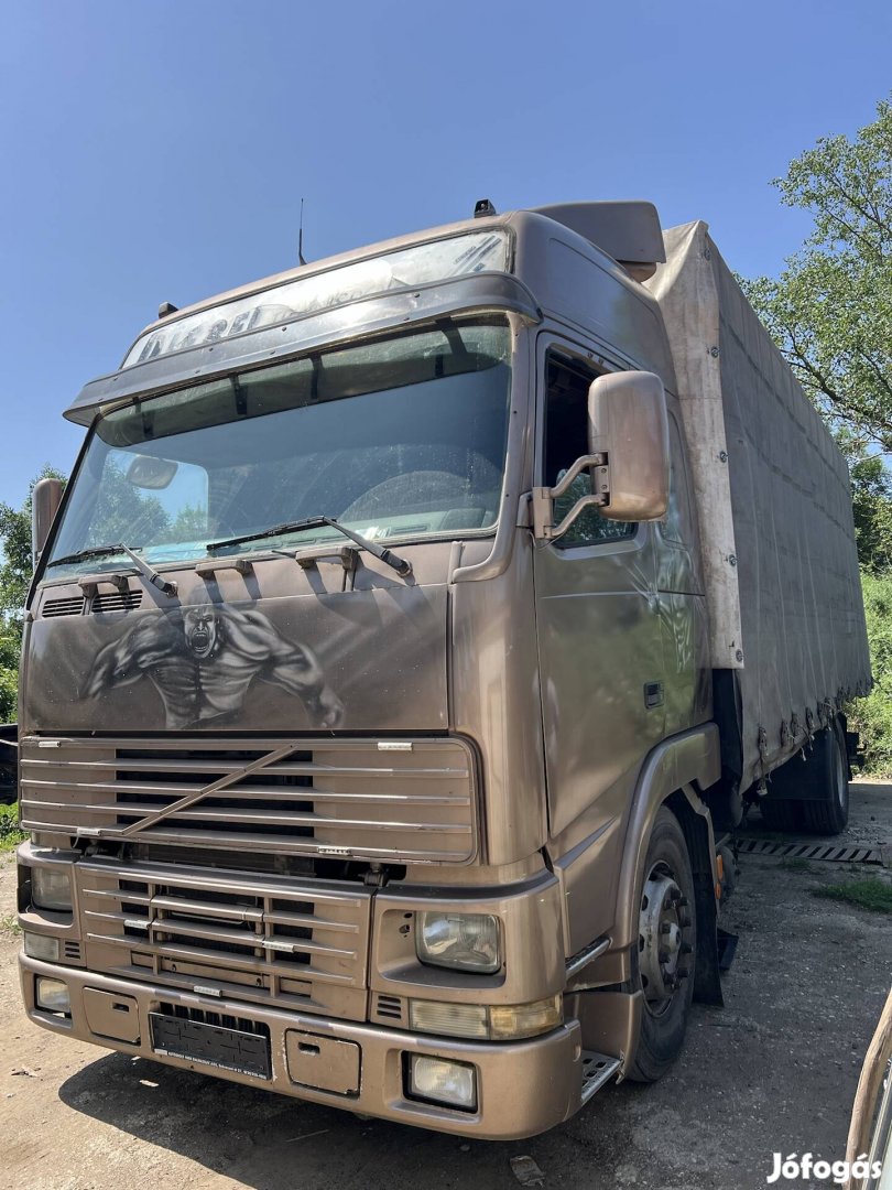 Volvo fh12 420 platós teherautó 