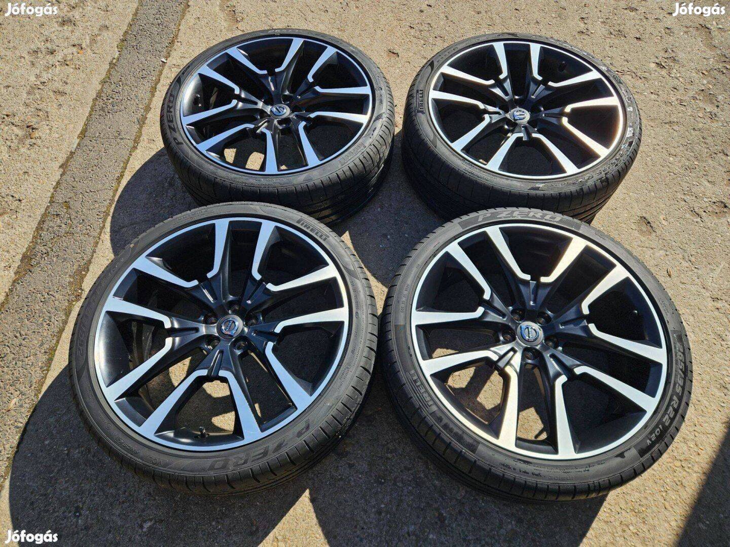Volvo gyári 22" colos alufelni garnitúra Pirelli nyári gumikkal