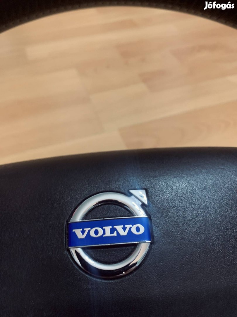 Volvo kormány 