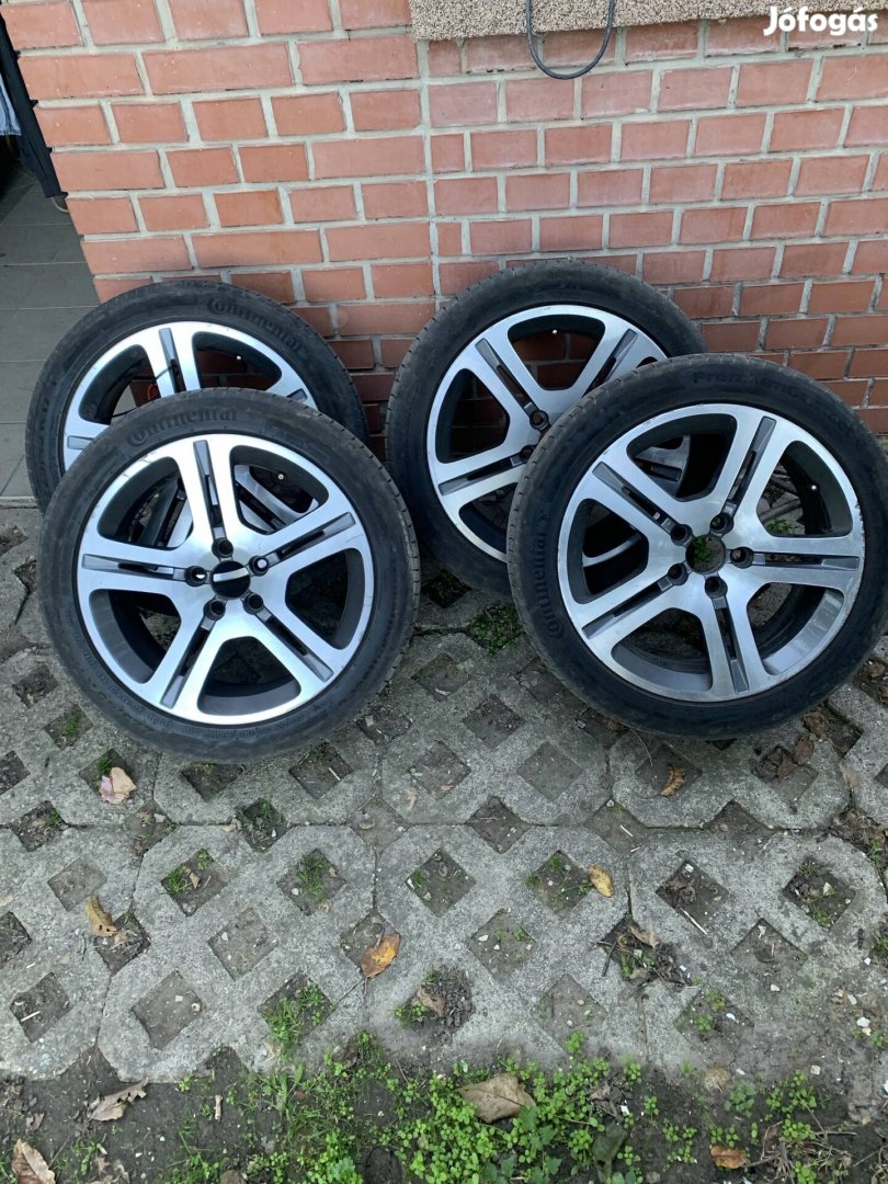 Volvo nyári gumik eladók.