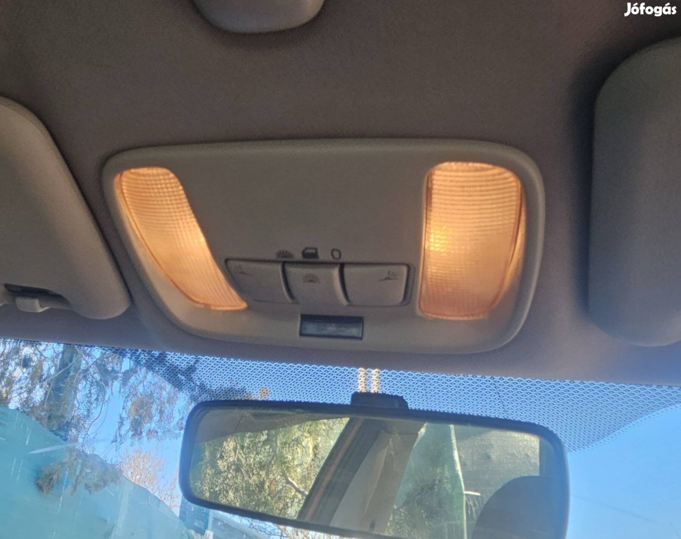 Volvo s40 napellenző pár 6000