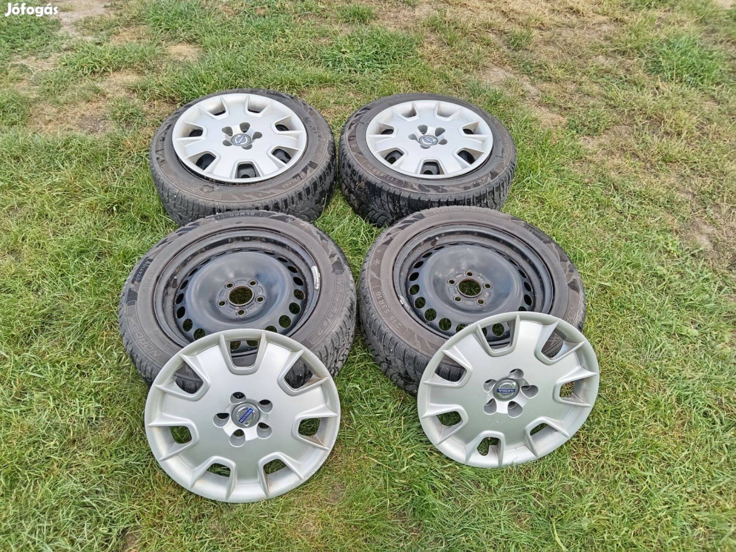 Volvo szerelt kerekek