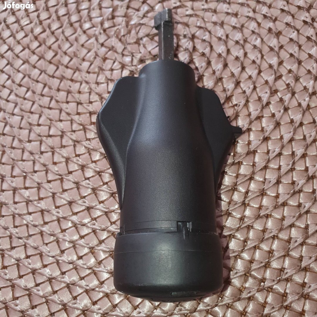 Volvo tető csomagtartó kulcs eladó