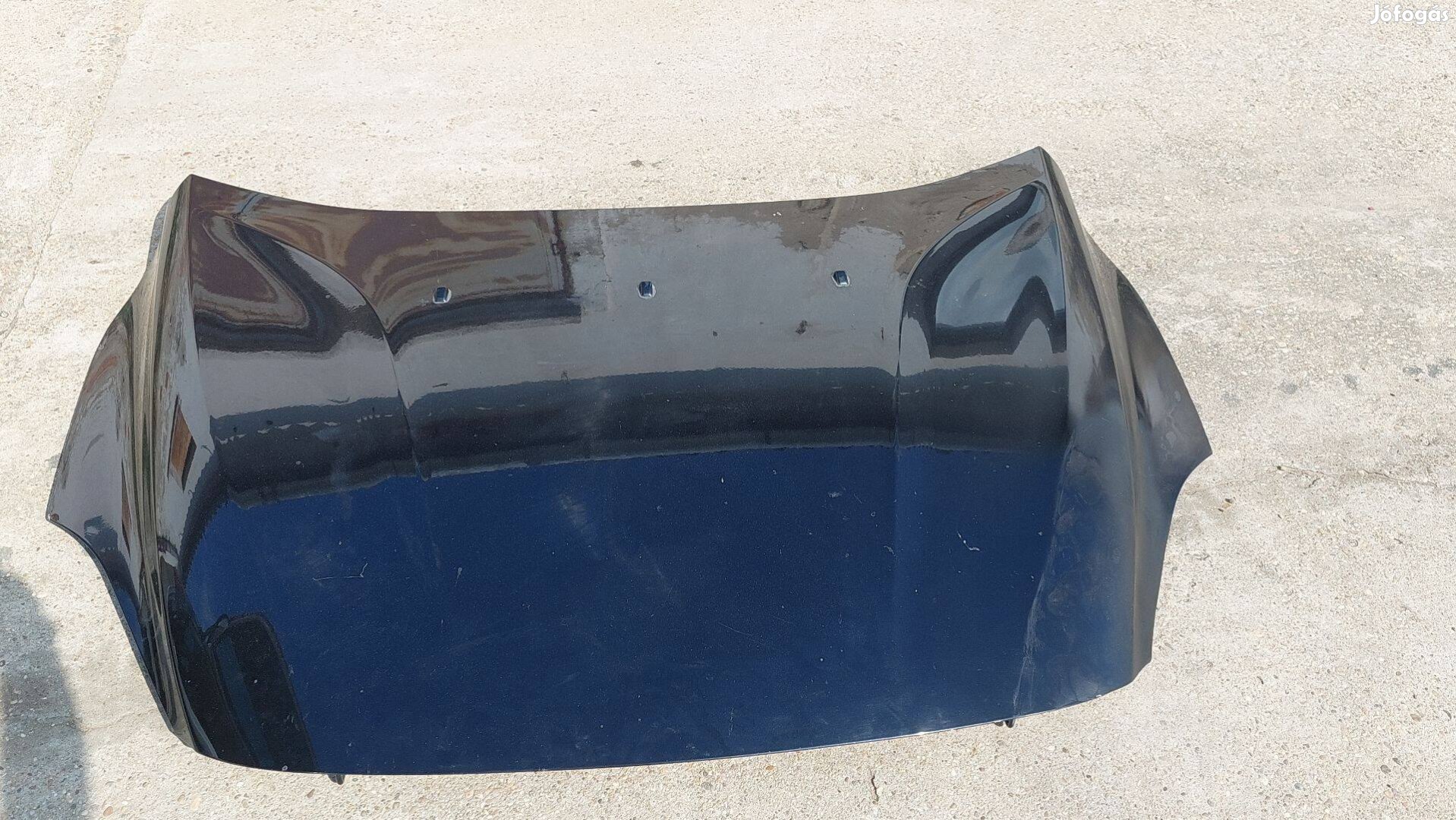 Volvo v40 motorháztető eladó