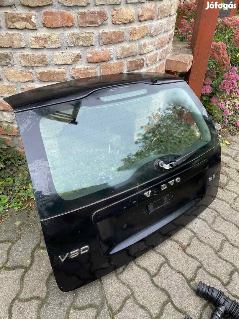 Volvo v50 fekete csomgtér ajtó 2004-2012