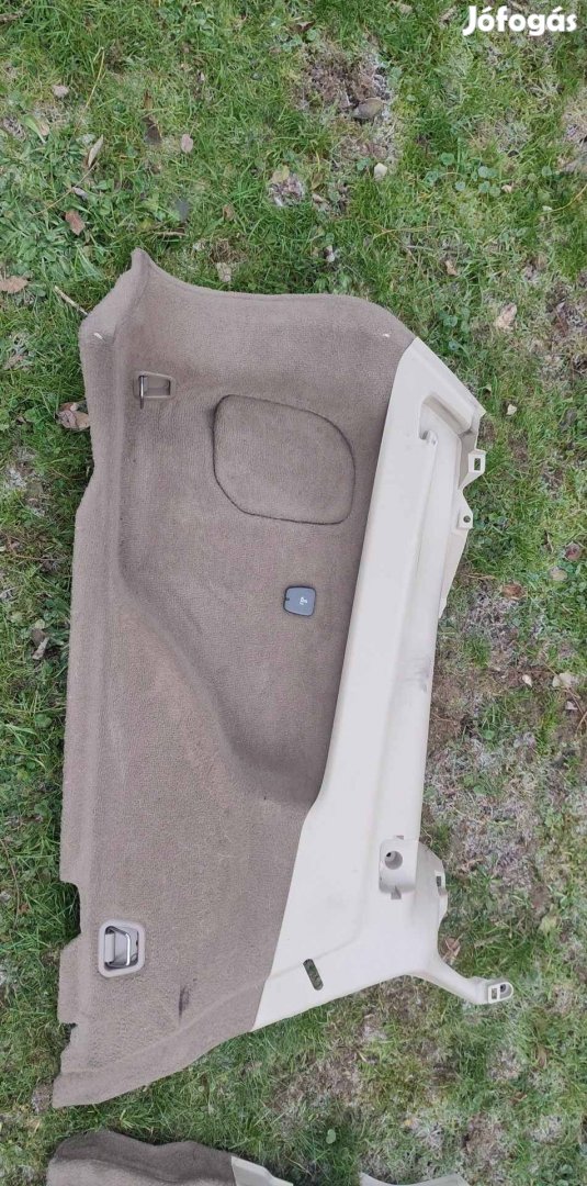 Volvo v60 Csomagtér Oldalsó takaró müanyag
