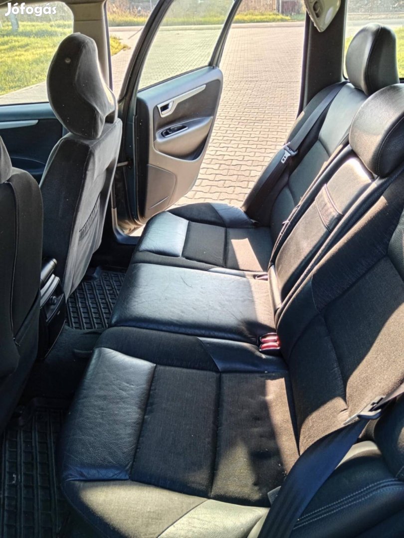 Volvo v70 AWD Egy Hétig Extra Akció 550000.-
