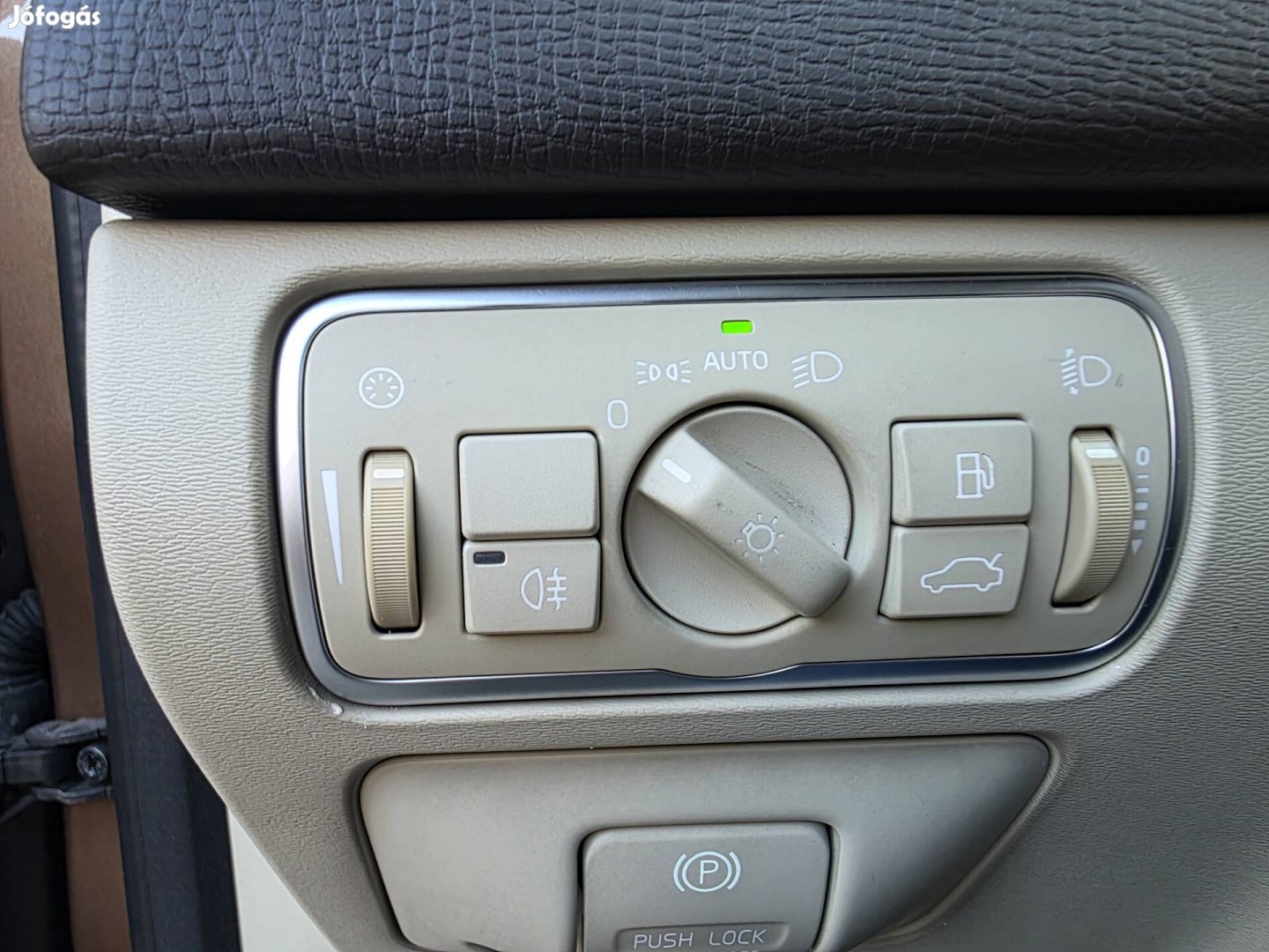 Volvo világítás kapcsoló panel.
