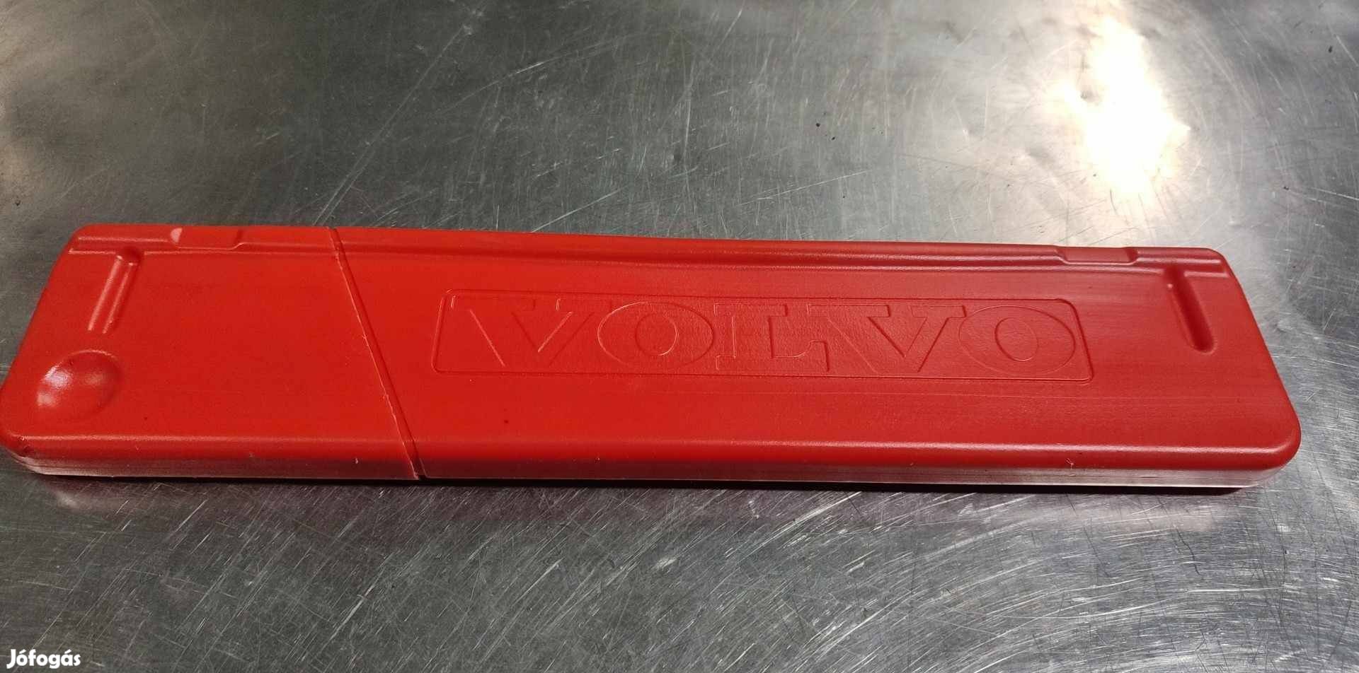 Volvo xc60 Elakadás jelző háromszög