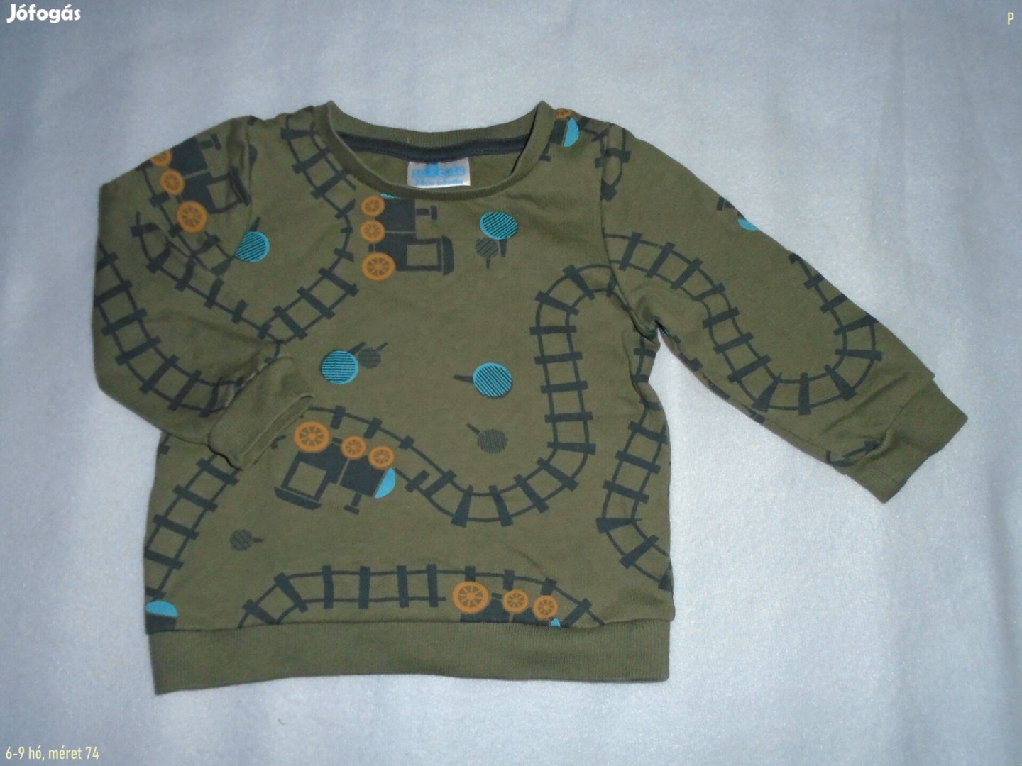 Vonat mintás zöld hosszú ujjú felső 6-9 hó méret 74