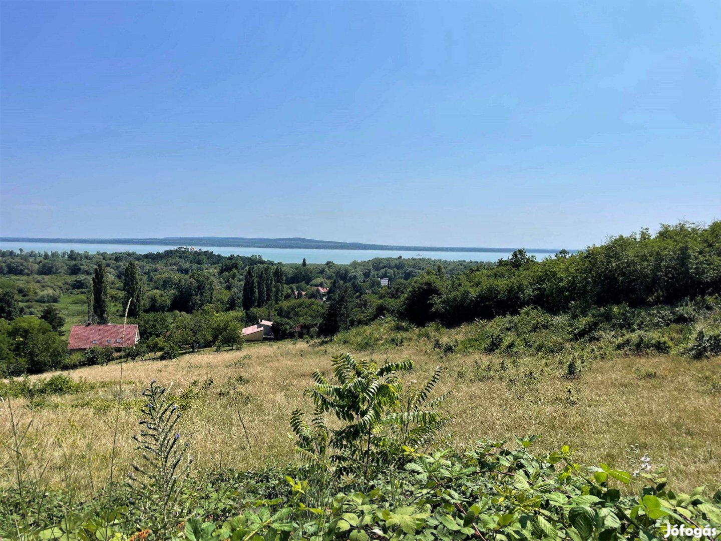 Vonyarcvashegy, panorámás belterületi építési telek