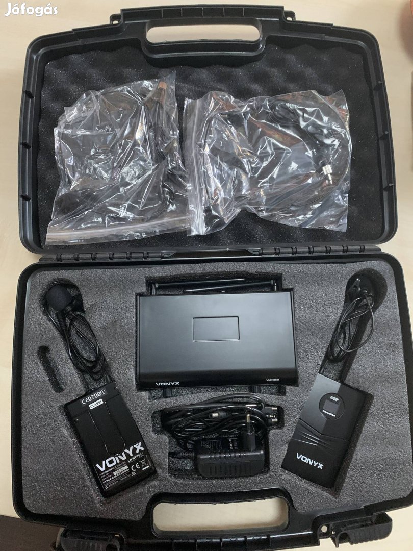 Vonyx WM82B UHF rádiós mikrofon (2 db Csíptetős + 2 db FEJ mikrofon)