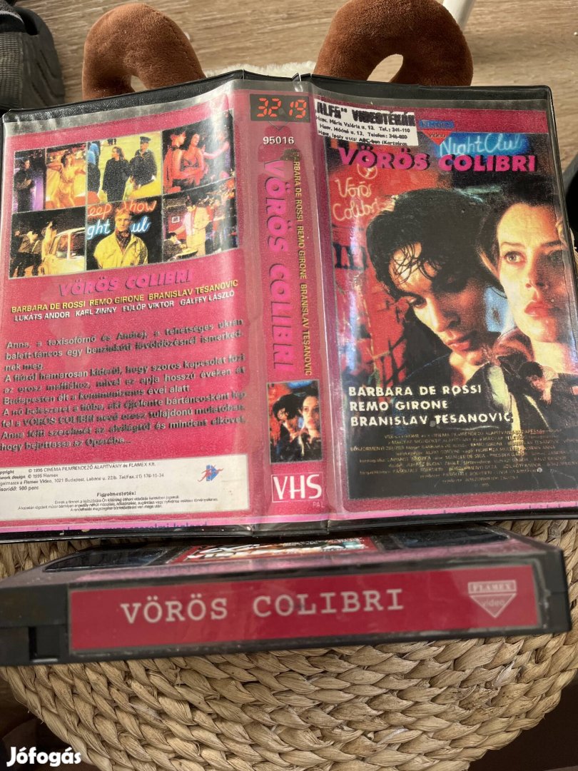 Vörös colibri vhs m