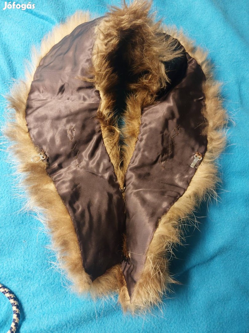 Vörösroka gallerok nagyobb es kisebb