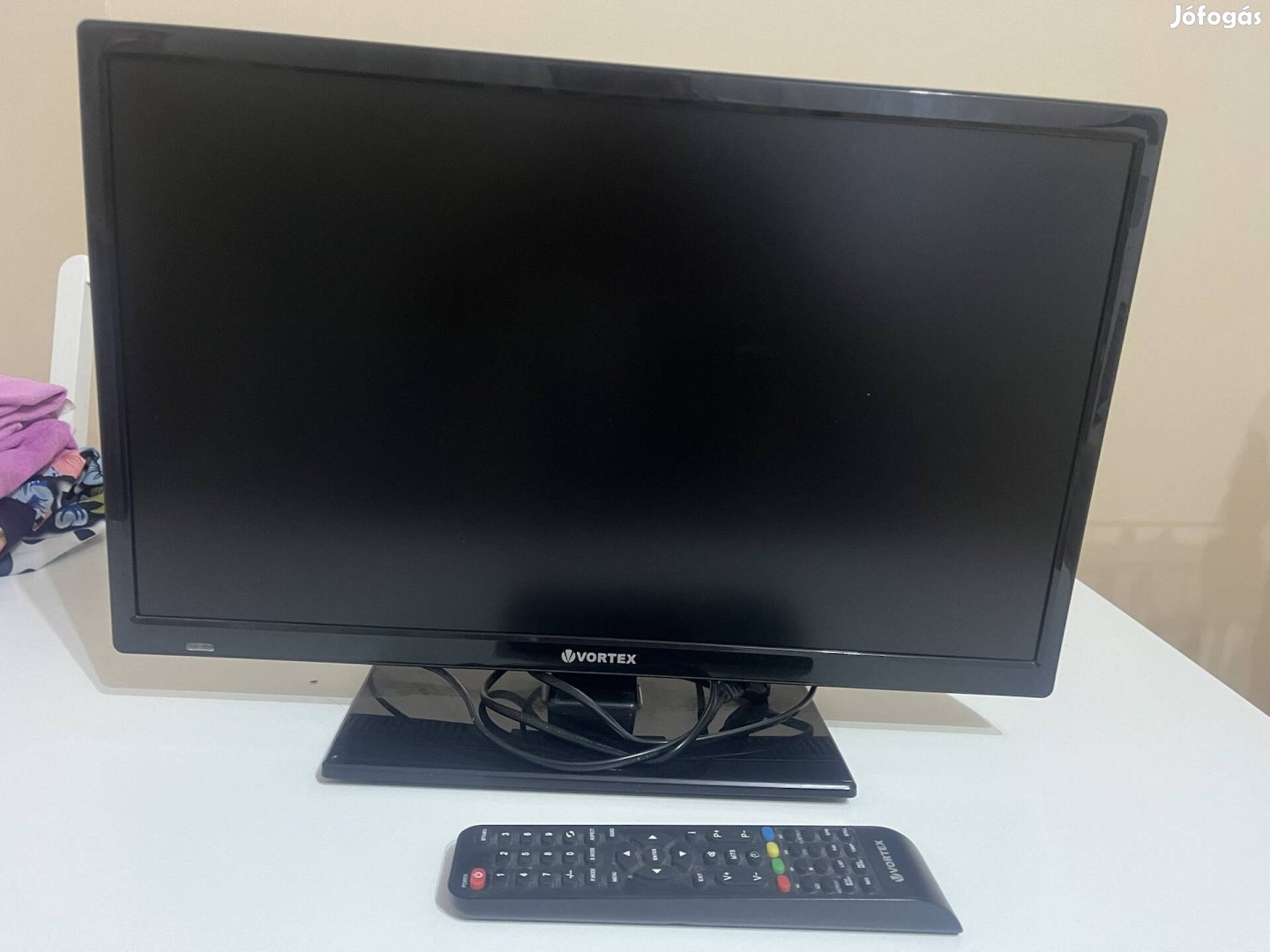 Vortex LED tv 56cm