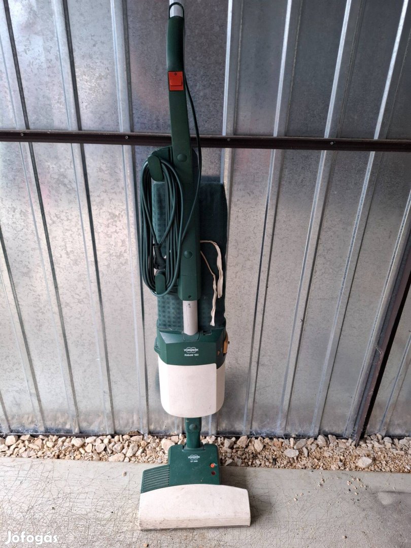 Vorwerk Kobold 122 porszivó elektromos fejjel eladó!kefével