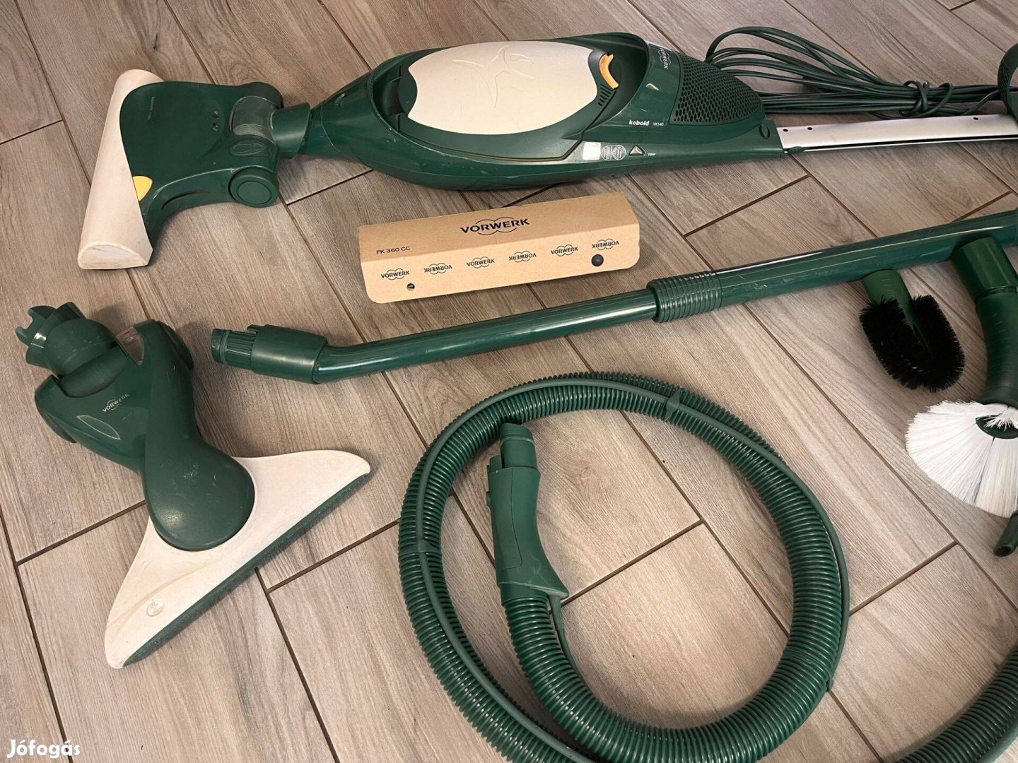 Vorwerk Kobold 140 VK140 atkamentesítő porszívó + kiegészítők