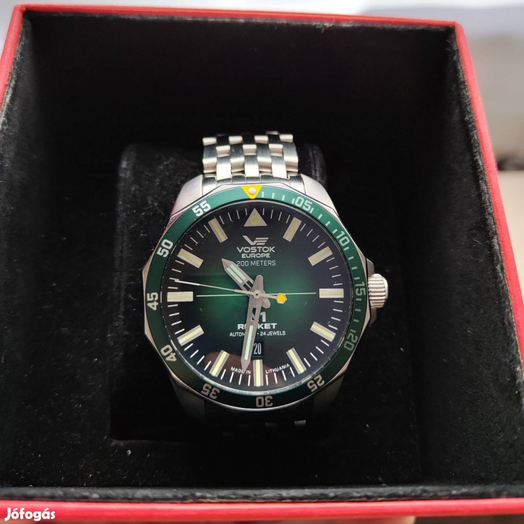 Vostok Europe N1 Rocket 225A710-B férfi automata óra