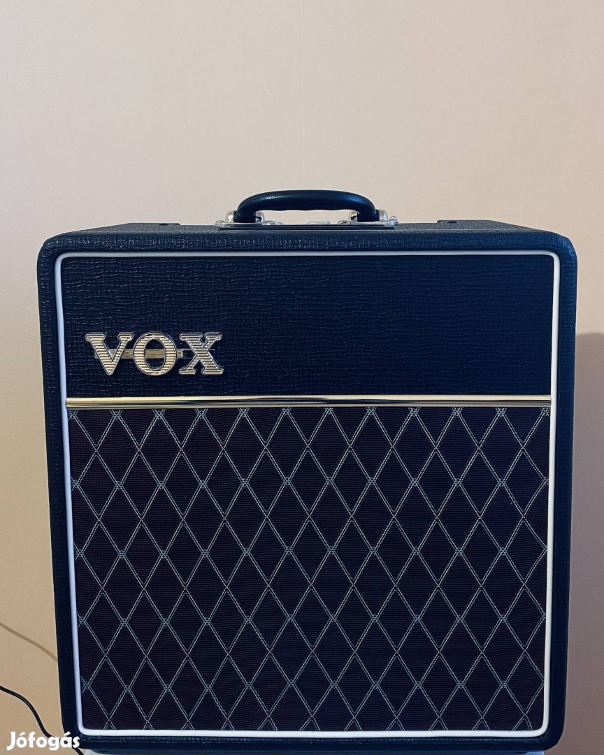 Vox AC4C1-12 csöves kombó