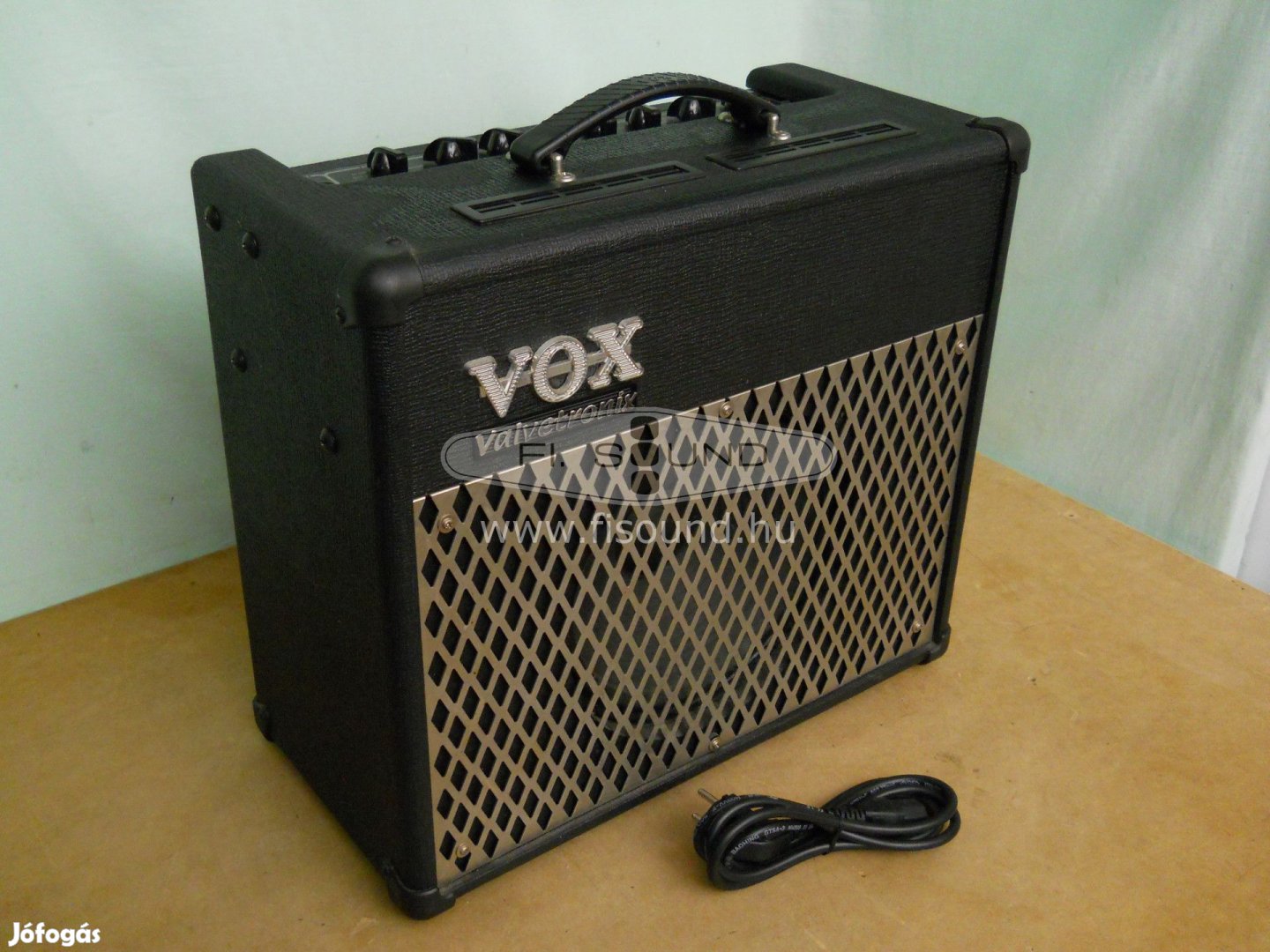 Vox AD30VT ,45W,aktív gitár hangfal 25cm-s