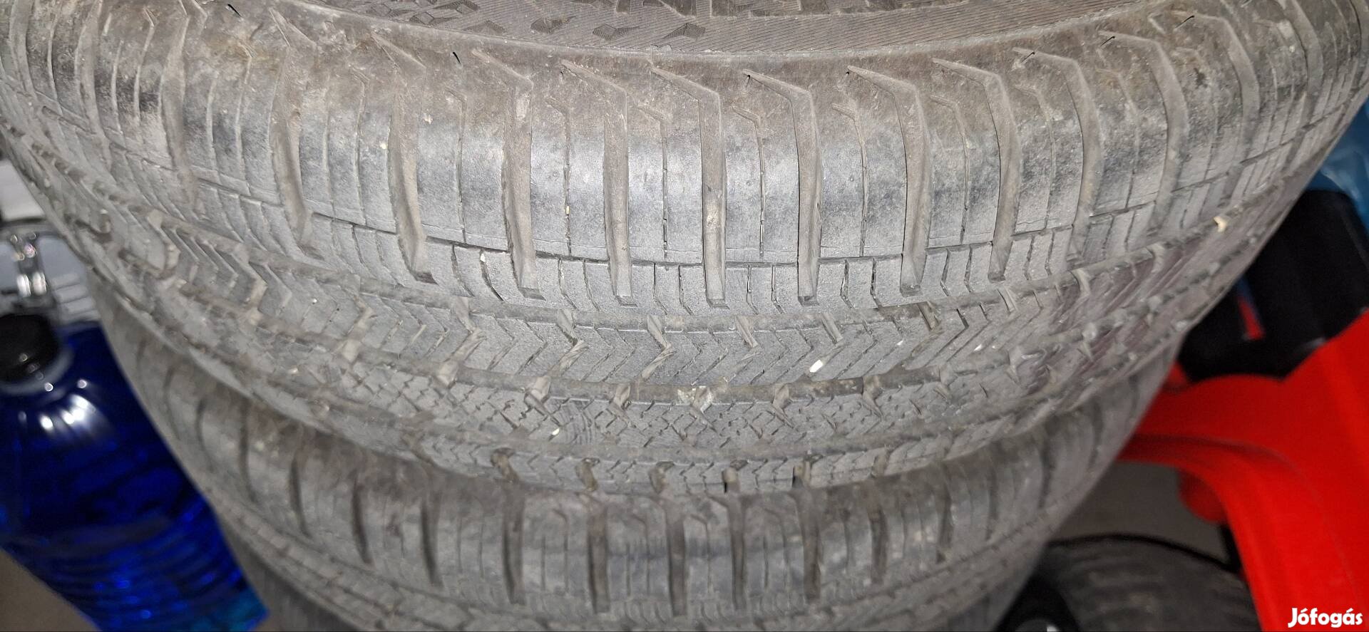 Vredestein 165/60R14 négyévszakos gumi