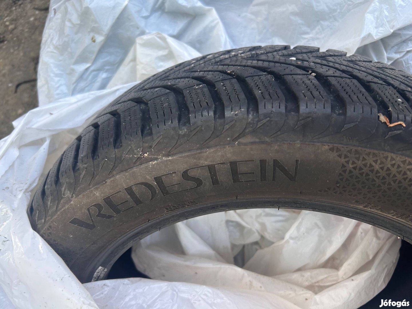 Vredestein 195/55 R16 Autógumi
