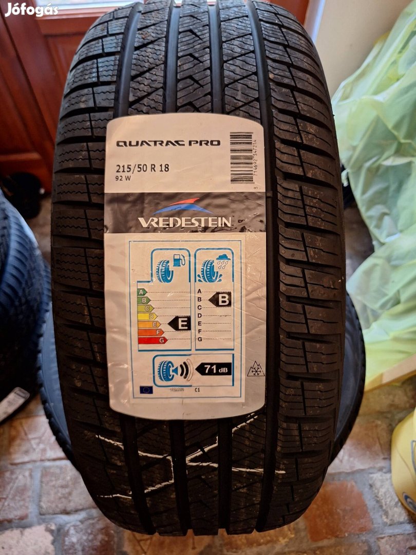 Vredestein 215/50 r18 négy évszakos gumi