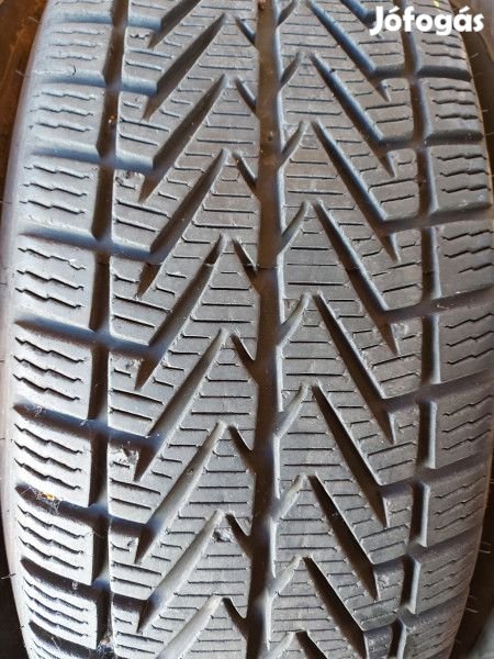 Vredestein 225/65R17 WINTRAC EXTREME 6+mm DOT15 használt gumi HG8765