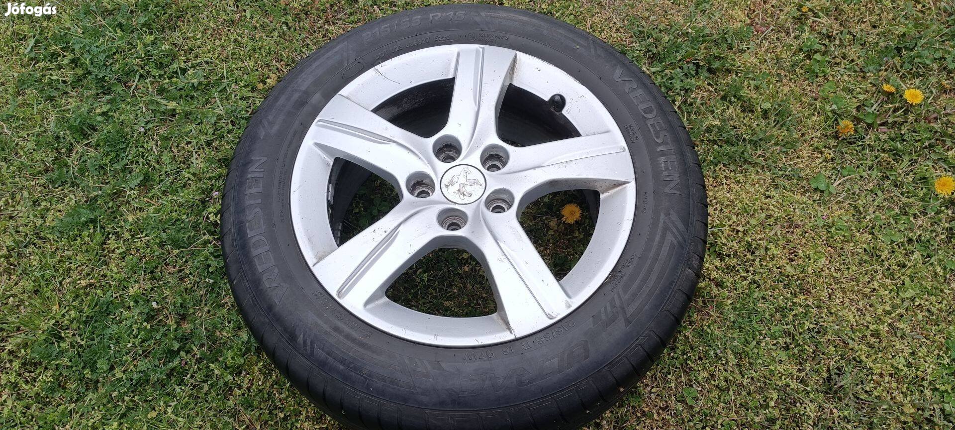 Vredestein Ultrac nyári gumi + Peugeot felni