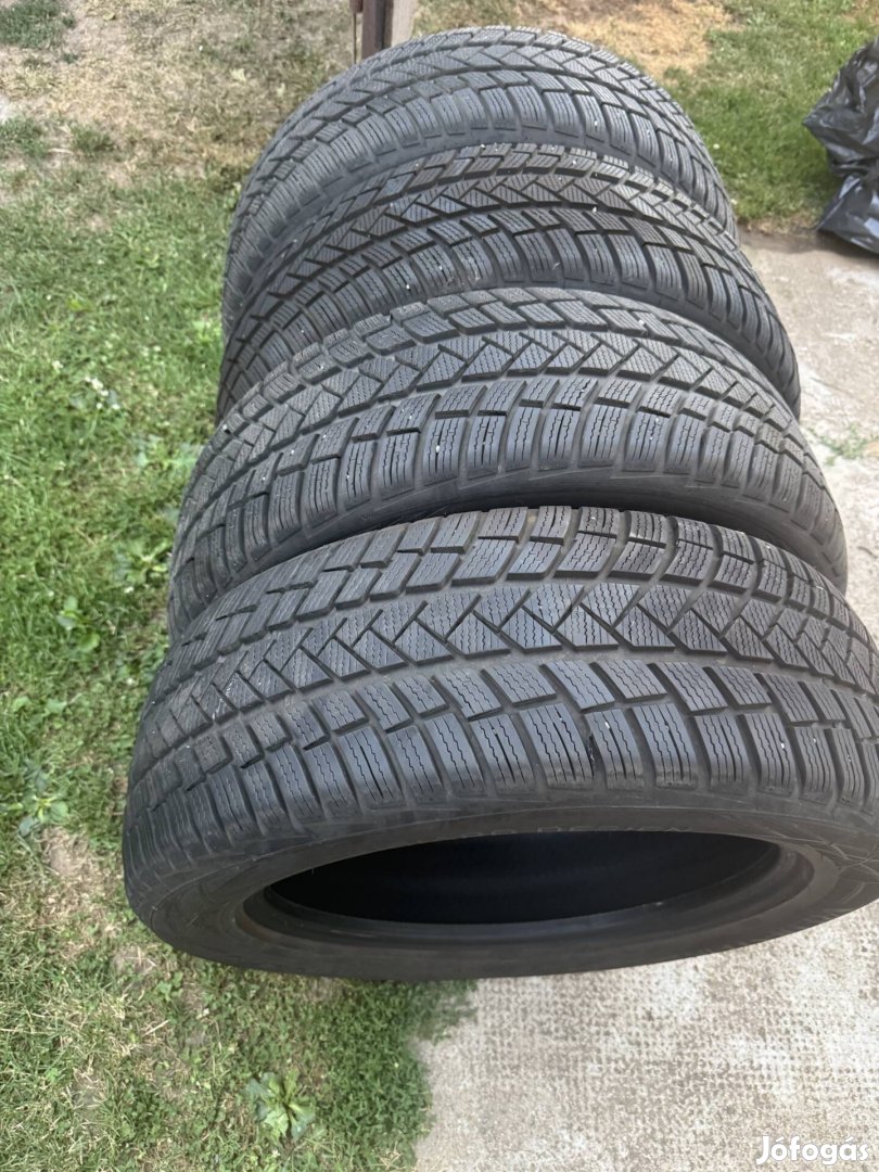 Vredestein Wintrac téli gumi 235/55/18