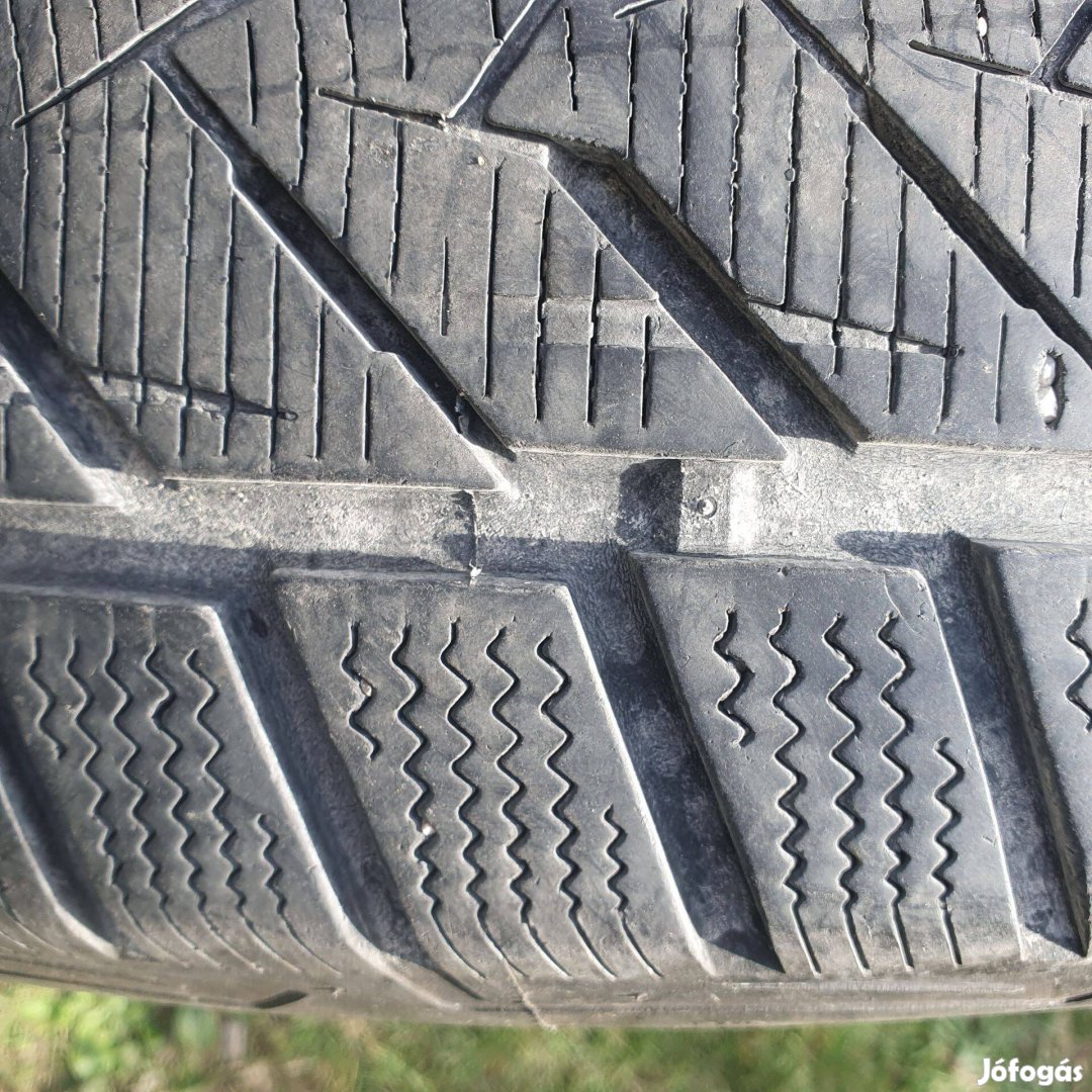 Vredestein téli gumi eladó - 215/55 R17 98V M+S 4 db