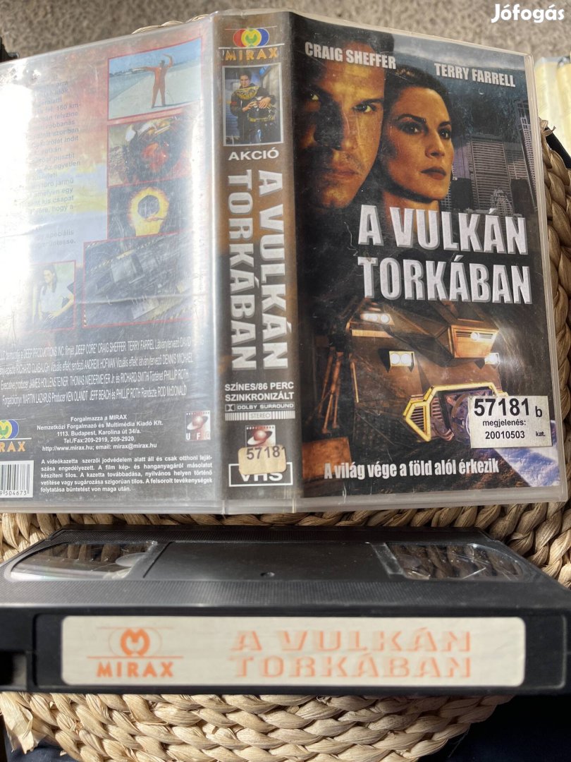 Vulkán torkában vhs