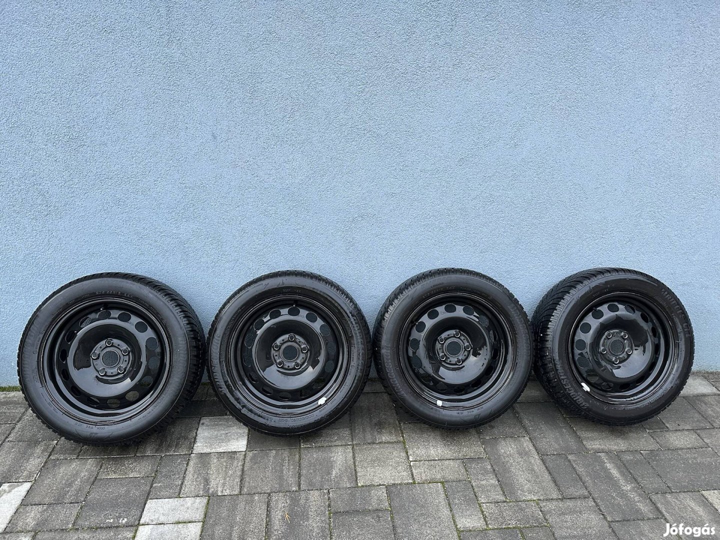 Vw 16" gyári lemezfelni téli gumival Eladó
