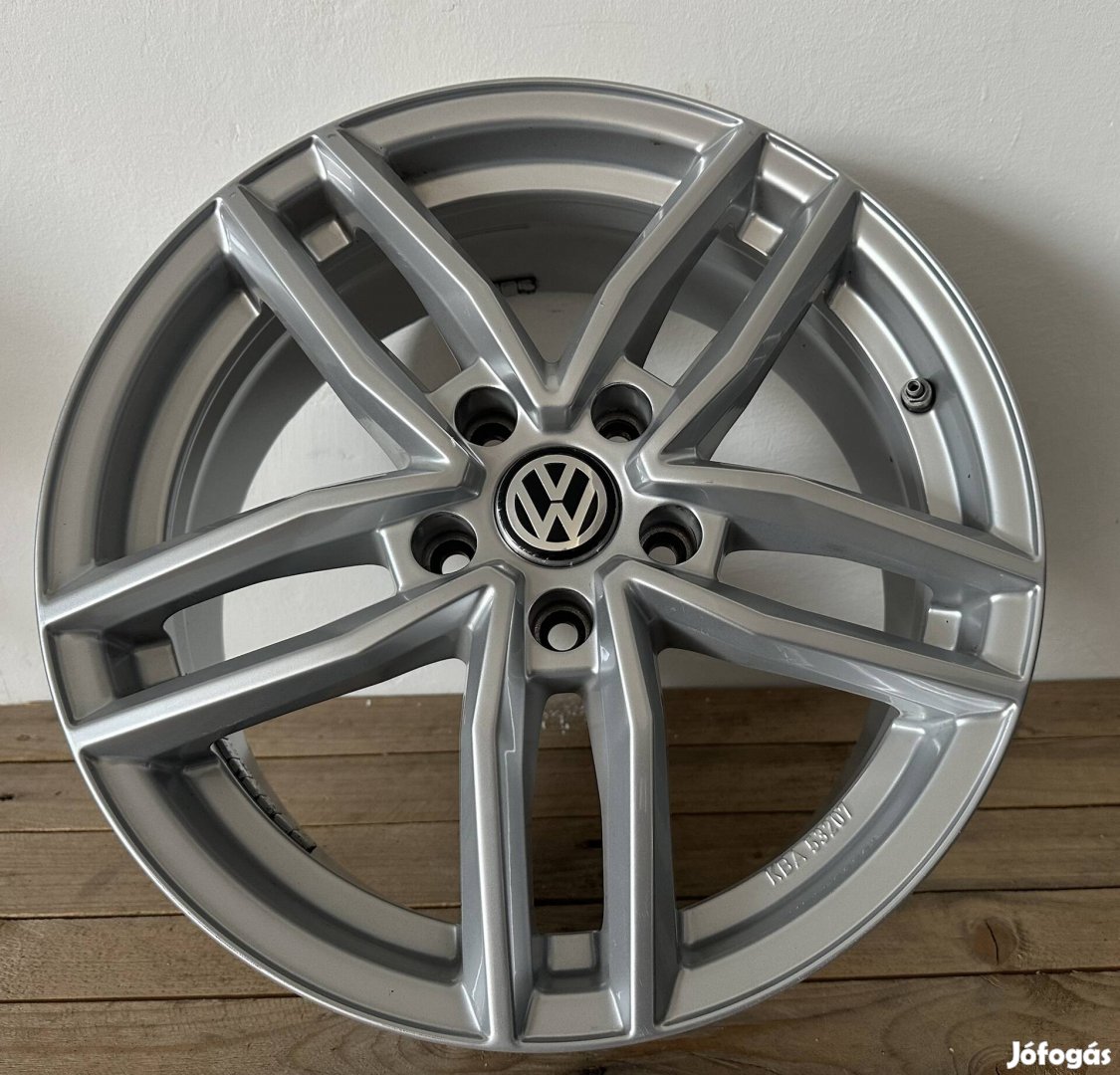 Vw 17es alufelni 5x112 Golf Touran Jetta 