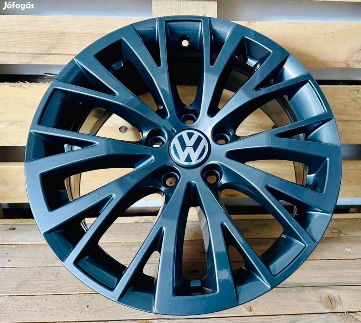Vw 17es gyári alufelni 5x112 Golf Passat Arteon Caddy Jetta Sharan