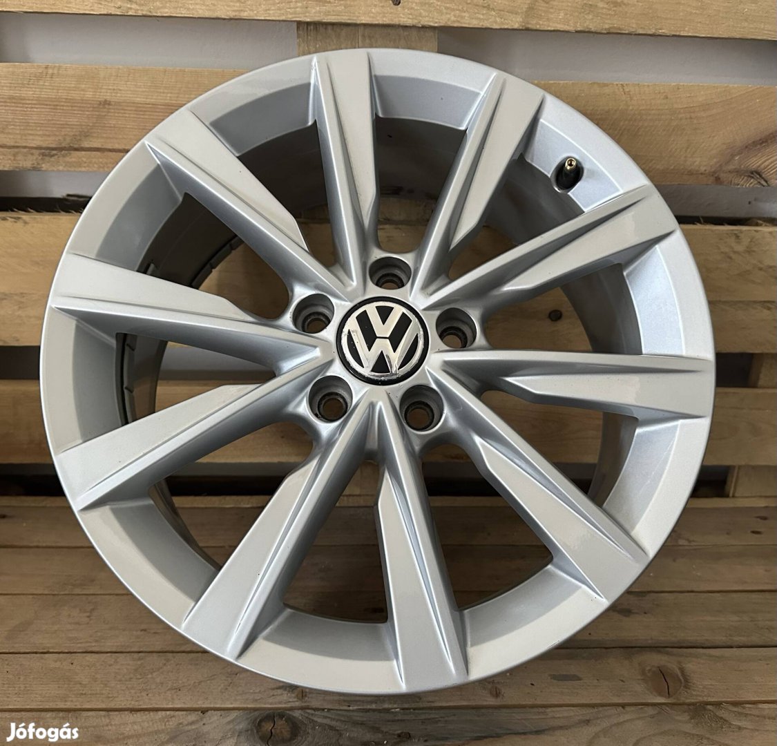 Vw 17es gyári alufelni 5x112 Golf Passat Caddy Arteon Touran 