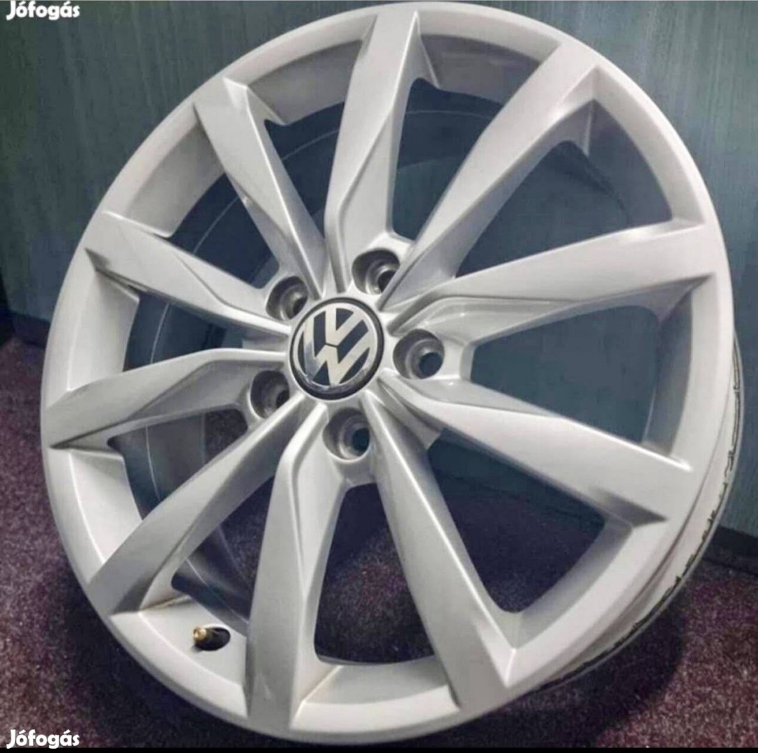 Vw 17es gyári alufelni 5x112 Golf Touran Jetta