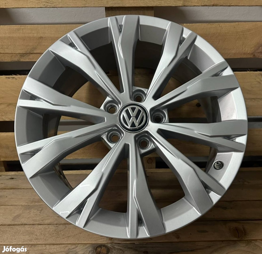 Vw 17es gyári alufelni 5x112 Passat Golf Tiguan Arteon Caddy Tpms