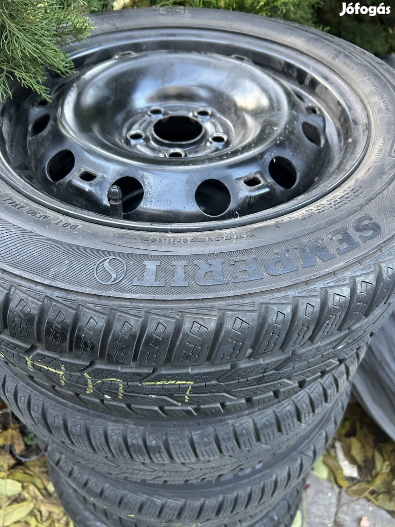 Vw 185/60 R15 téligumi lemezfelni  